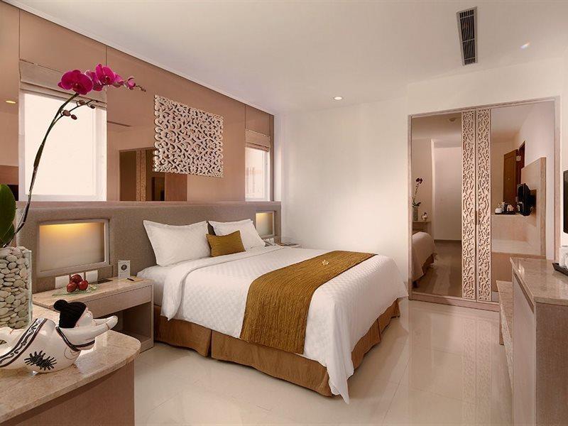 Kuta Angel Hotel - Luxurious Living מראה חיצוני תמונה