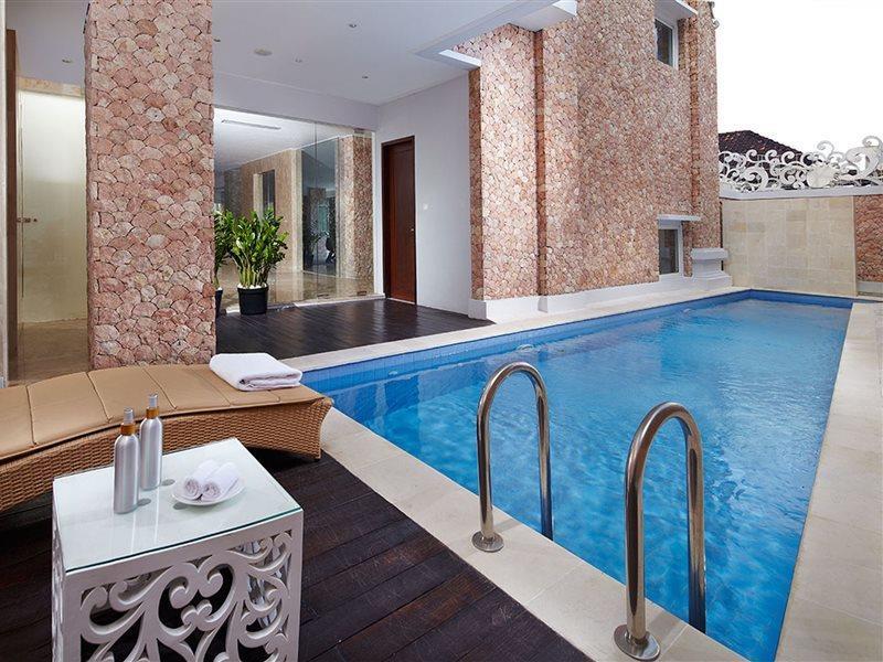 Kuta Angel Hotel - Luxurious Living מראה חיצוני תמונה