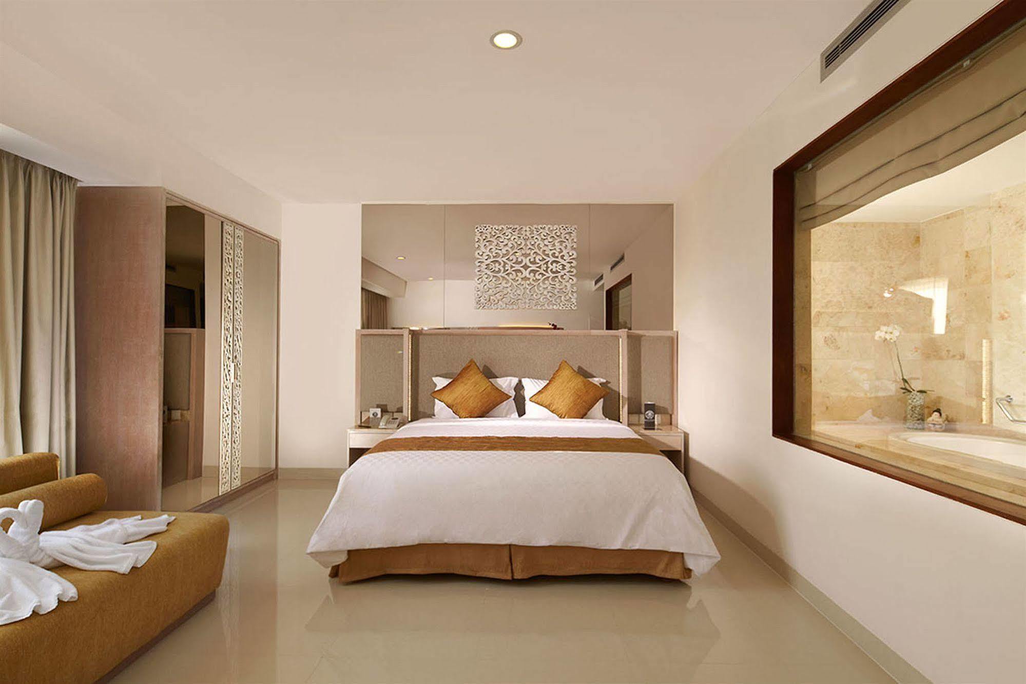 Kuta Angel Hotel - Luxurious Living מראה חיצוני תמונה