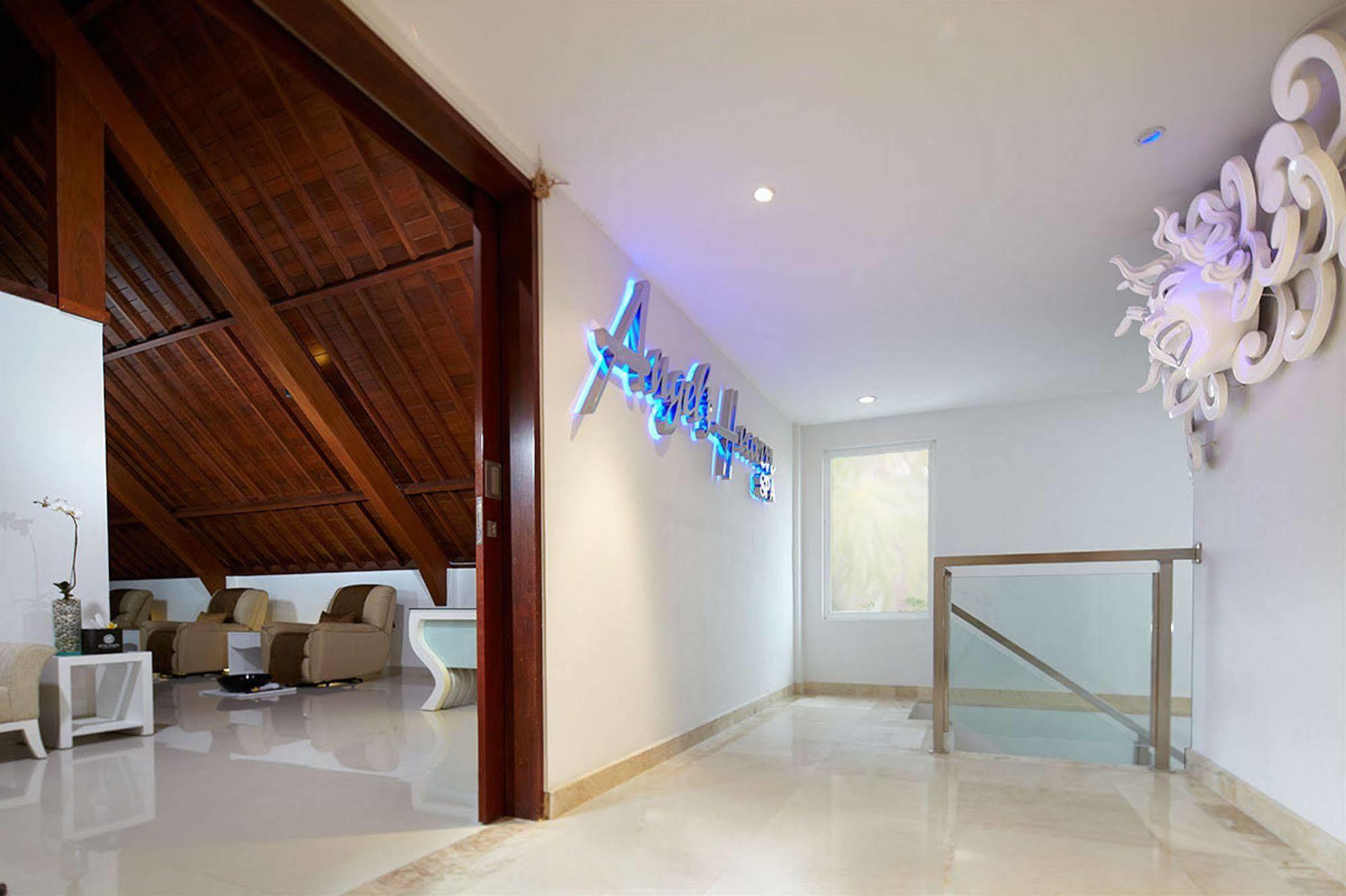 Kuta Angel Hotel - Luxurious Living מראה חיצוני תמונה