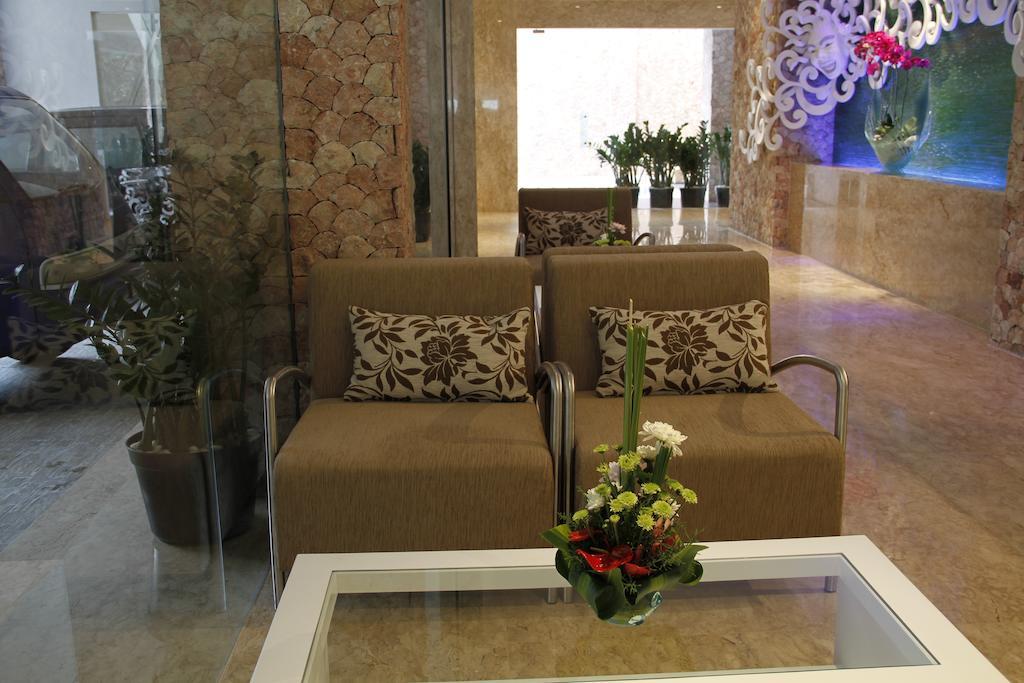 Kuta Angel Hotel - Luxurious Living מראה חיצוני תמונה